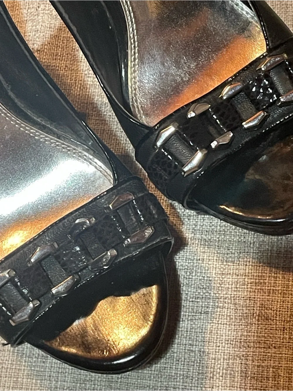 White House Black Market Venice Black Leather Wedge Sandals Women’s Size 8.5